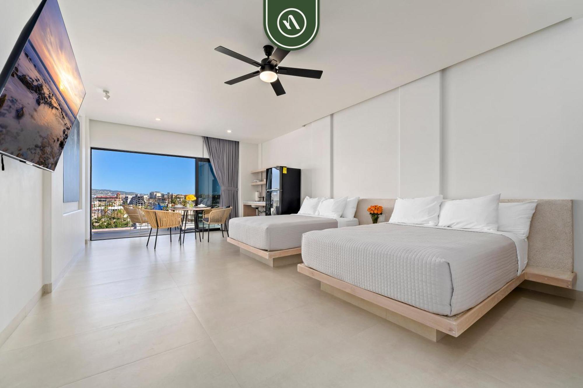Apartamento Near Marina - Downtown - Pool - King